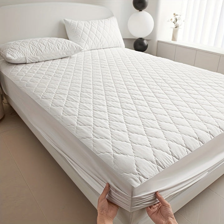 Protège-matelas confortable et hygiénique pour un sommeil sain. Housse matelassée, entretien facile.