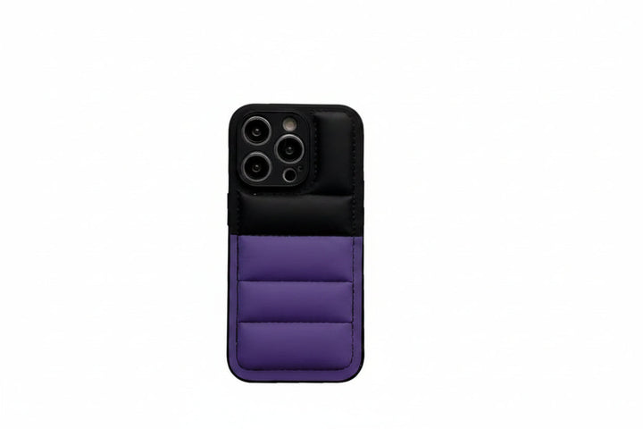 Coque iPhone puffer matelassée, toucher doux pour une prise en main agréable.