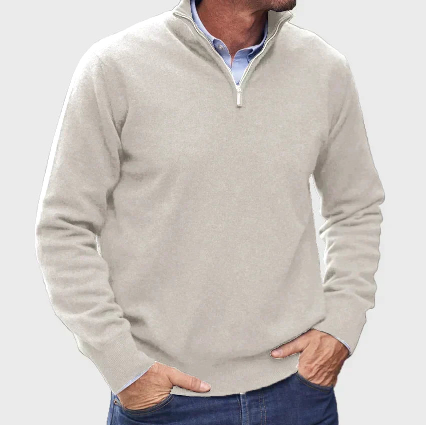 Pull homme gris confortable, au style italien moderne et élégant, parfait pour toute occasion.