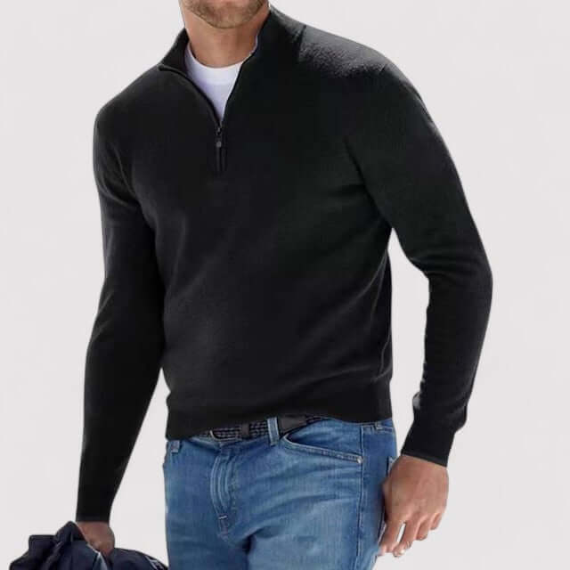 Détail du col demi-zip sur un pull homme, confortable et chaud, idéal pour la superposition hivernale.