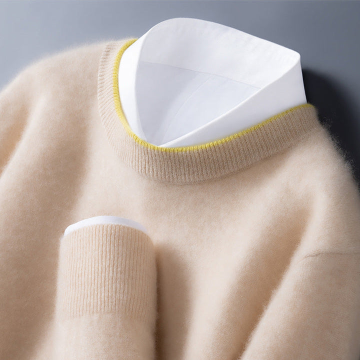Pull marron homme, col rond basique, tricot chaud et élégant, idéal pour les journées d'hiver.