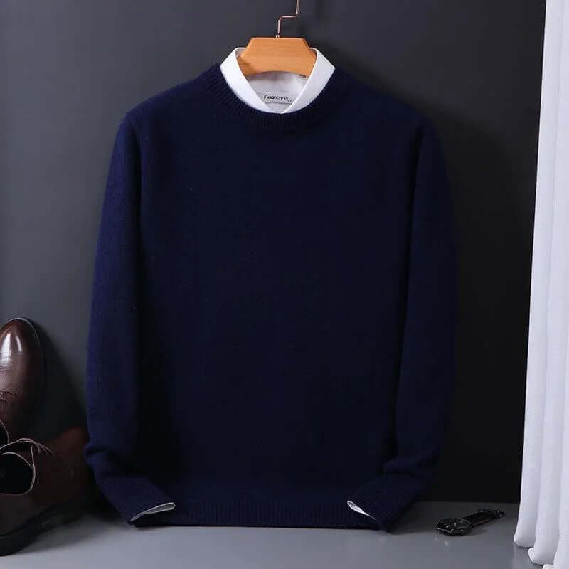 Pull en maille douce homme, confort chaleureux et chic pour l'hiver.