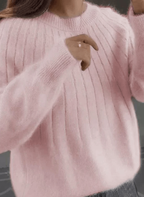 Chandail chaud pour femme, très doux et confortable, parfait pour la mode hivernale.