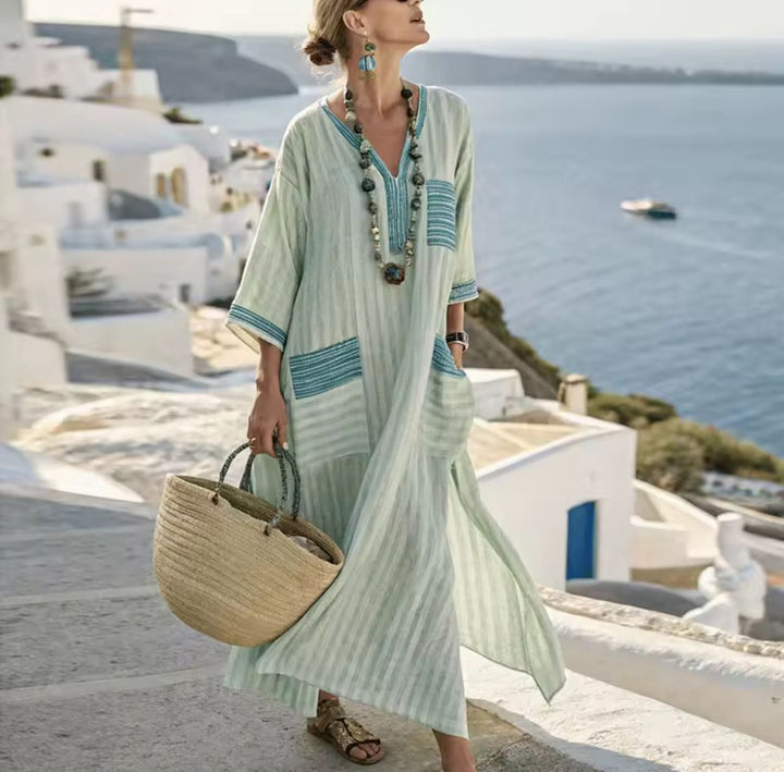 Robe longue fluide d'été pour femme, style bohème décontracté, parfait pour les vacances.