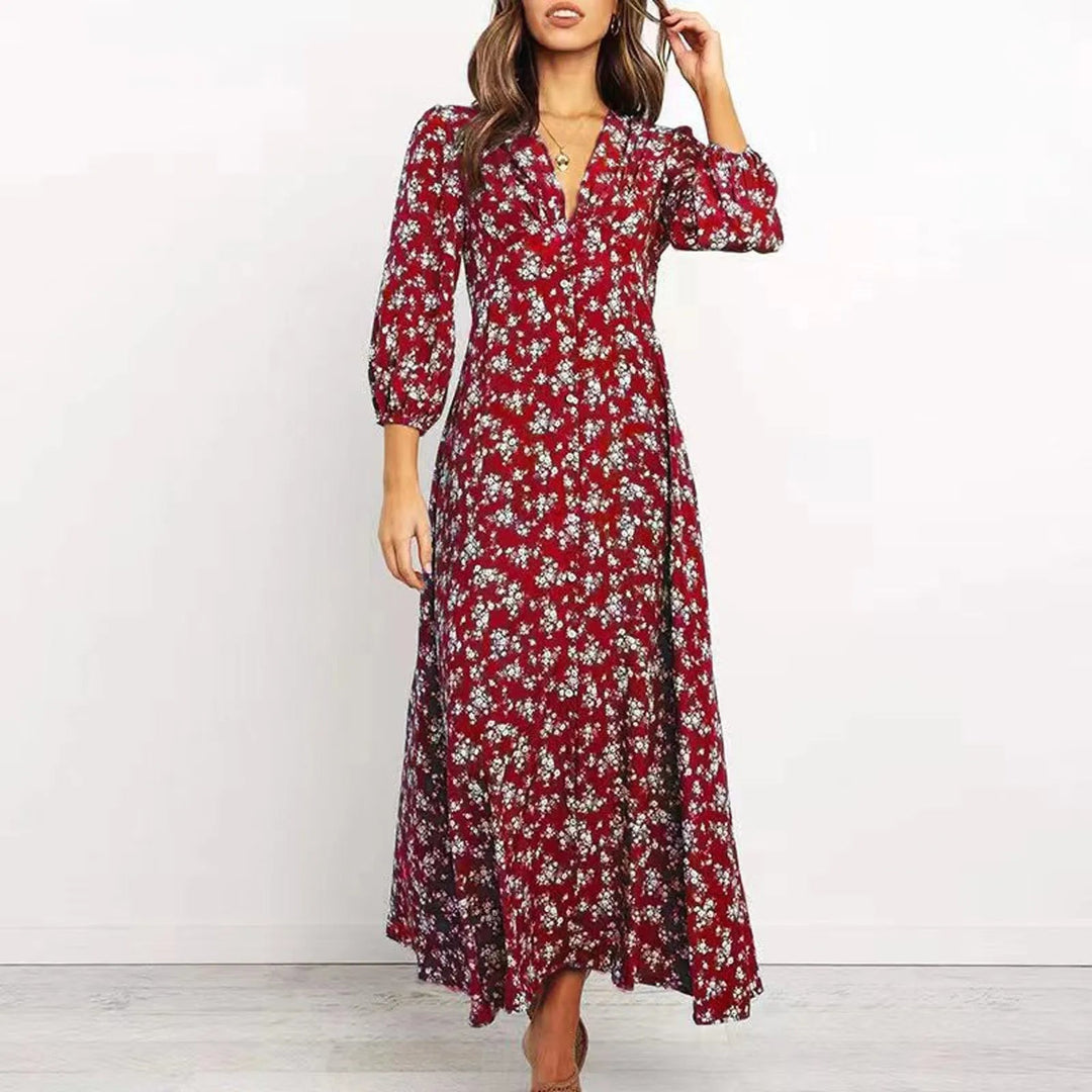 Robe longue fleurie et fluide pour femme. Col V, manches longues, imprimé floral. Chic et décontractée jour/soir.