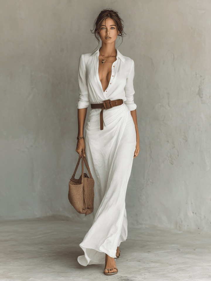 Mode féminine: robe longue asymétrique avec ceinture, design moderne et chic, idéale pour toute occasion.