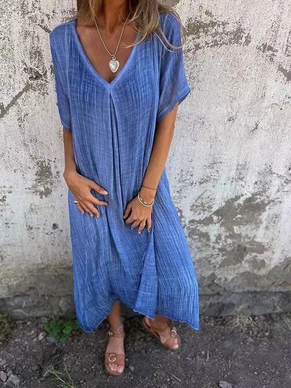 Robe longue fluide et élégante à col V pour femme, idéale pour un look décontracté chic et une tenue quotidienne.