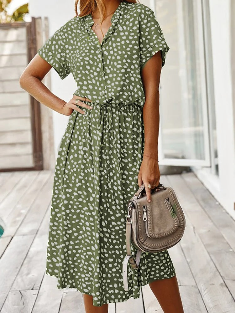 Élégante robe midi décontractée pour femme, motif pois, manches courtes, polyvalente.