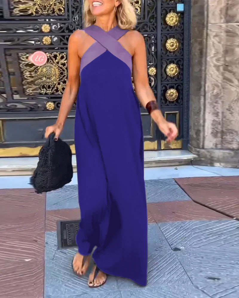 Robe femme élégante sans manches, encolure américaine croisée, idéale pour une occasion chic.