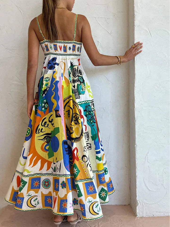 Robe maxi trapèze femme fluide et sans manches, motif estival, parfaite pour un look décontracté-chic et confortable.
