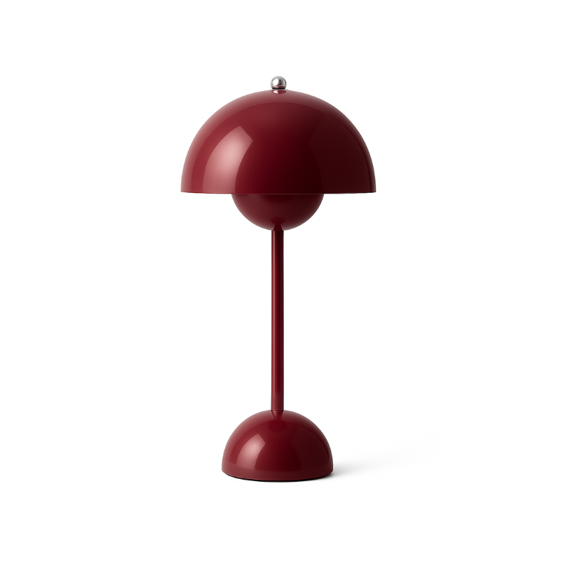 Lampe de table LED rechargeable dimmable, design scandinave en métal pour intérieur.
