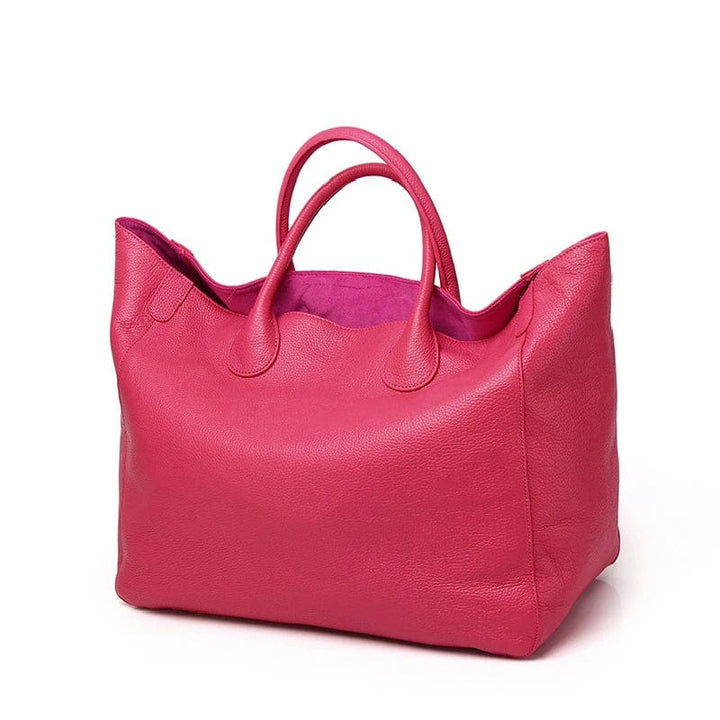 Sac fourre-tout élégant en cuir, parfait pour les femmes actives. Grand, chic et pratique au quotidien.