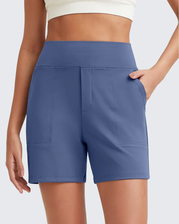 Optez pour le confort: short femme taille haute, poches profondes, parfait pour vos activités de loisirs.
