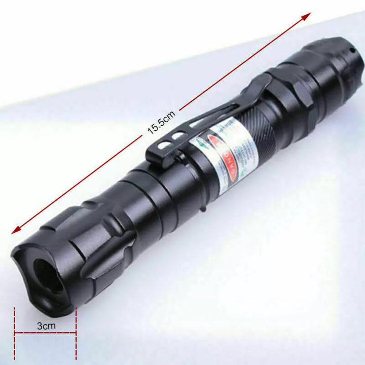 Pointeur laser vert puissant et précis, sans fil et rechargeable. Idéal pour multiples usages, longue durée.
