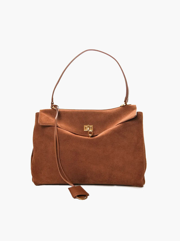 Sac à main femme marron avec bandoulière, parfait pour soirée ou quotidien automne-hiver.