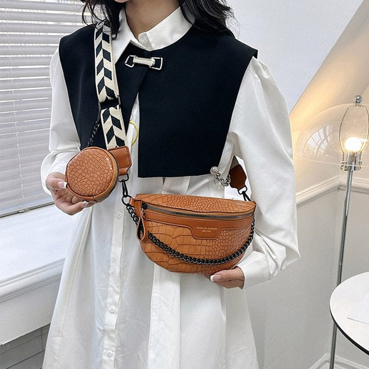 Sac banane femme en cuir PU noir, idéal pour une tenue élégante et pratique.