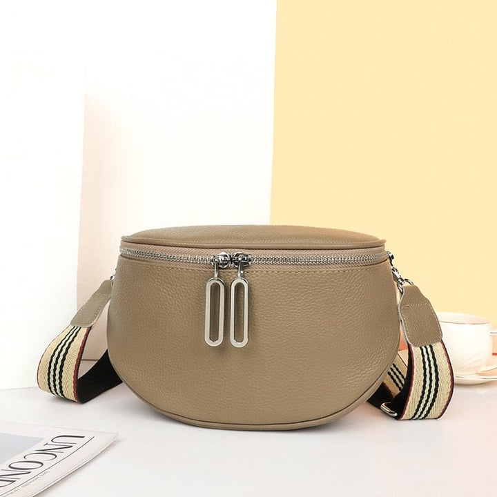 Sac banane femme Viviana, tendance et polyvalent, en cuir vegan de qualité supérieure.