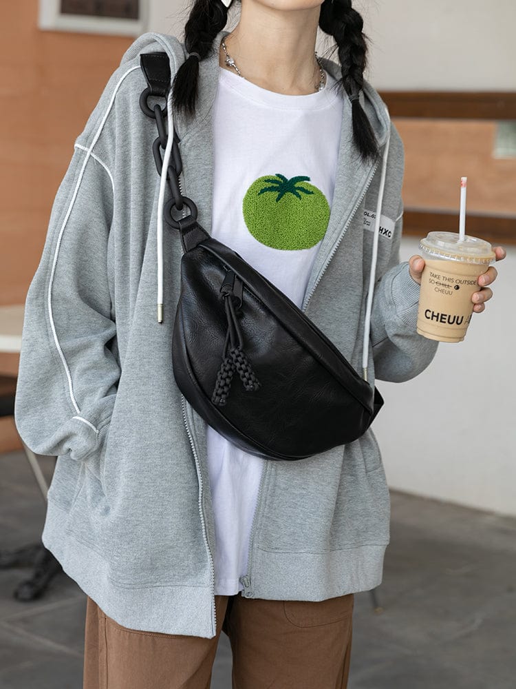 Sac banane femme en cuir PU, accessoire mode tendance, se porte comme sac à main ou sac ceinture.