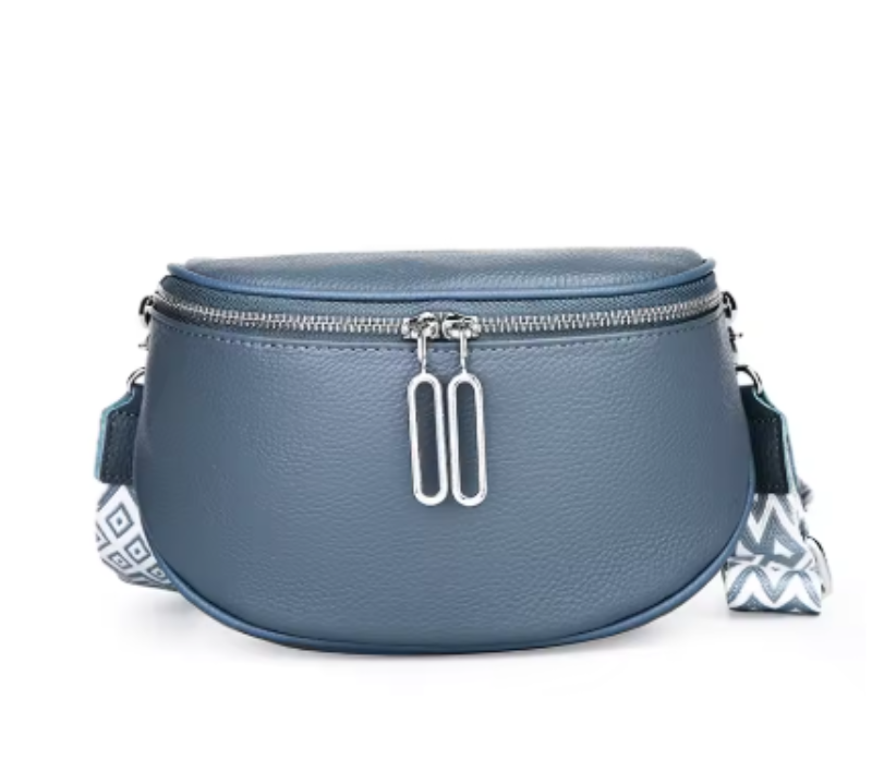 Sac banane femme Viviana, un accessoire intemporel en cuir vegan, alliant style et confort.