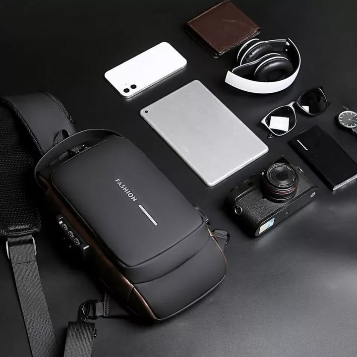 Sac organisateur bandoulière homme noir, antivol et RFID, parfait pour la sécurité urbaine moderne.