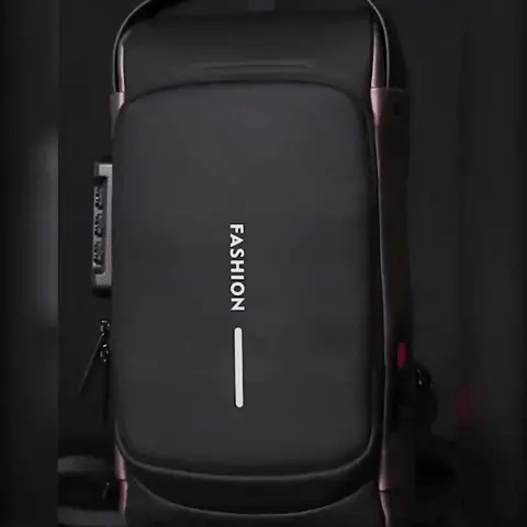 Sac bandoulière antivol homme, protection RFID intégrée, idéal pour la sécurité urbaine quotidienne.