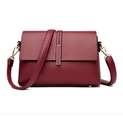 Sac besace femme en cuir PU beige, idéal pour un look sophistiqué. Sac à main élégant et intemporel.