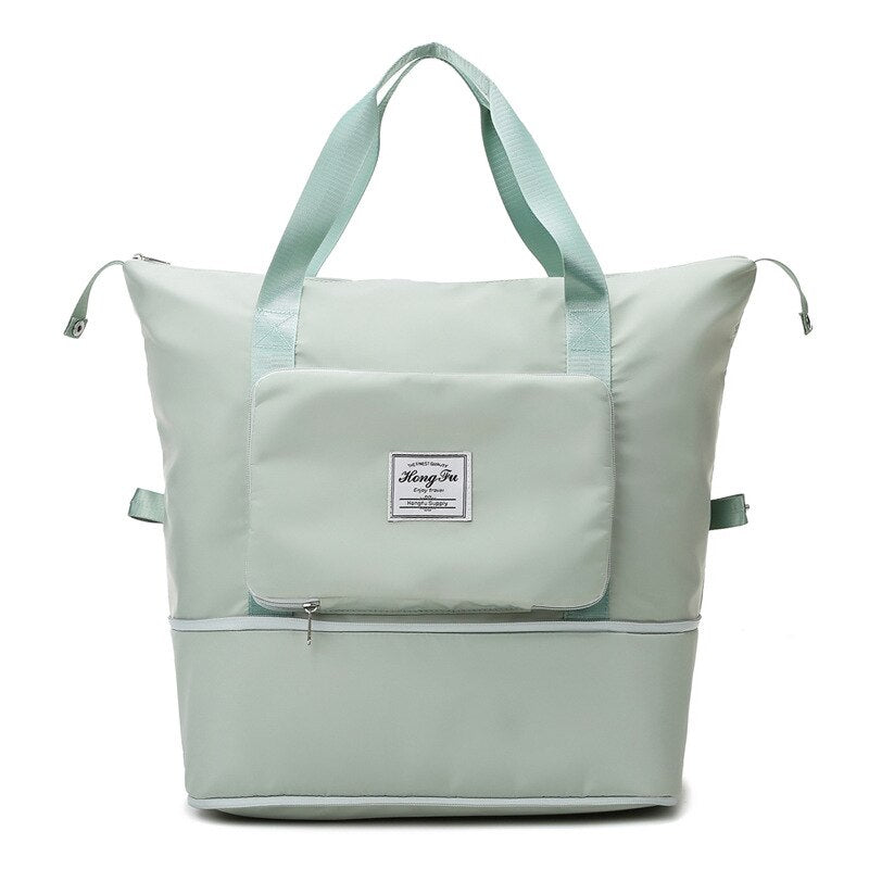 Sac week-end femme polyvalent, extensible et imperméable, parfait pour tous vos courts séjours.