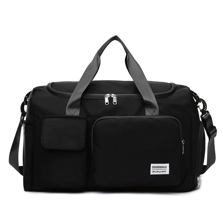 Sac week-end pratique avec grand espace et compartiment dédié aux chaussures, parfait pour les courtes escapades et voyages.