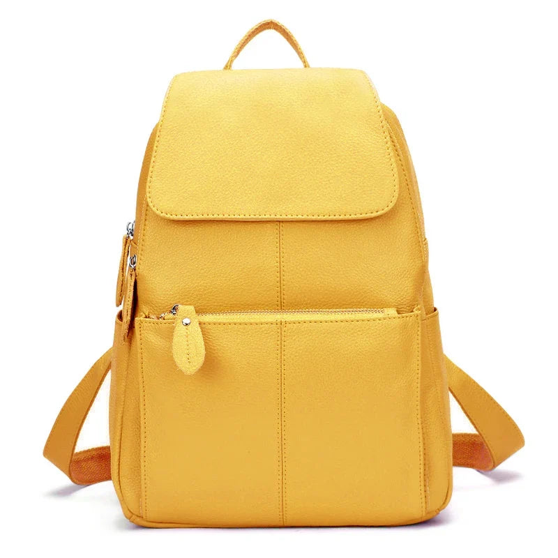 Sac à dos femme en cuir souple, idéal comme sac de ville élégant et accessoire mode tendance.