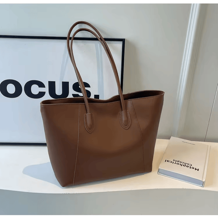 Sac à main élégant en similicuir pour femme, grand format, excellente organisation pour lycée et études.