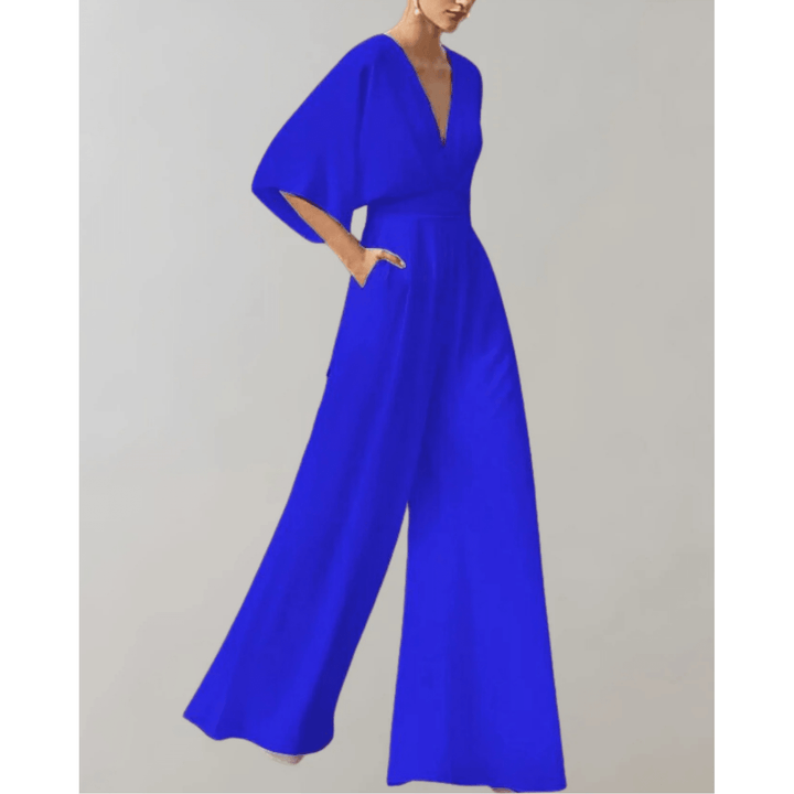 Vêtement polyvalent femme: salopette élégante à jambes larges, taille haute. Confort et style moderne assurés.