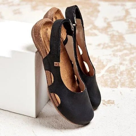 Sandales femme été élégantes, design moderne avec maintien confortable, parfaites pour le voyage.