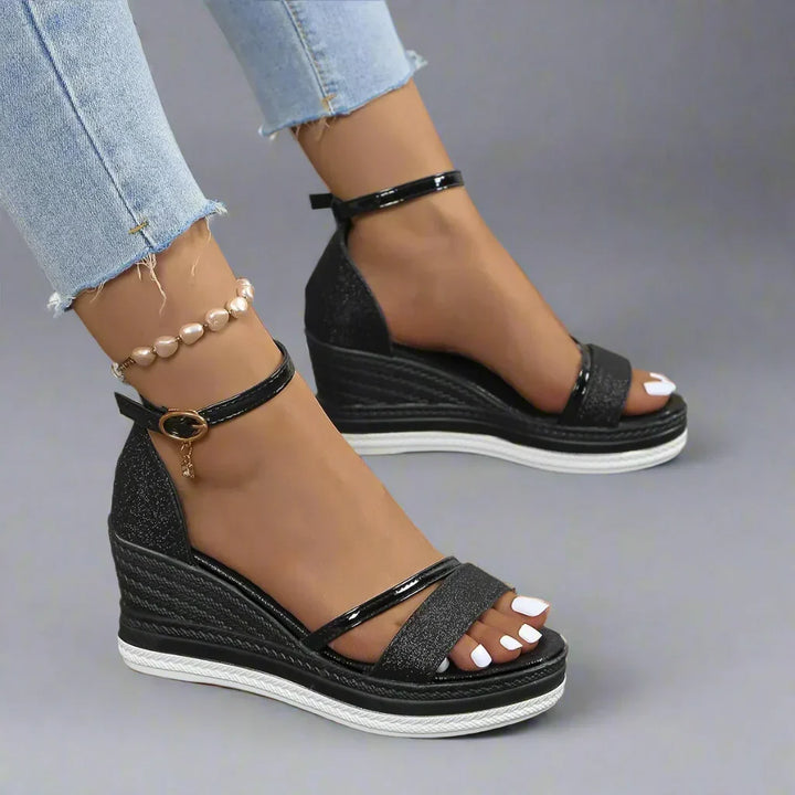 Chaussures sandales orthopédiques femmes pour le bien-être au quotidien, idéales pour la marche confortable.