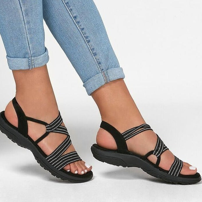 Sandales orthopédiques femme élégantes, offrant confort optimal et soutien quotidien pour l'été.
