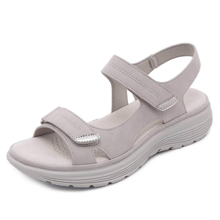 Chaussures d'été femme, sandales orthopédiques réglables avec amorti pour un bien-être supérieur.