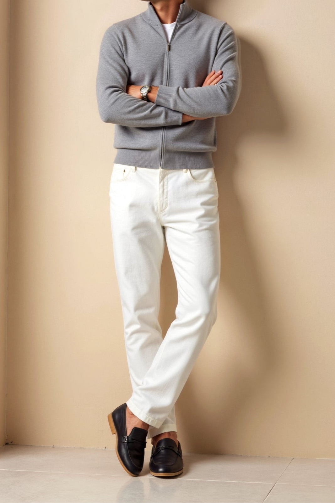 Cardigan zippé pour homme, look élégant et décontracté, confectionné en maille fine pour la mi-saison.