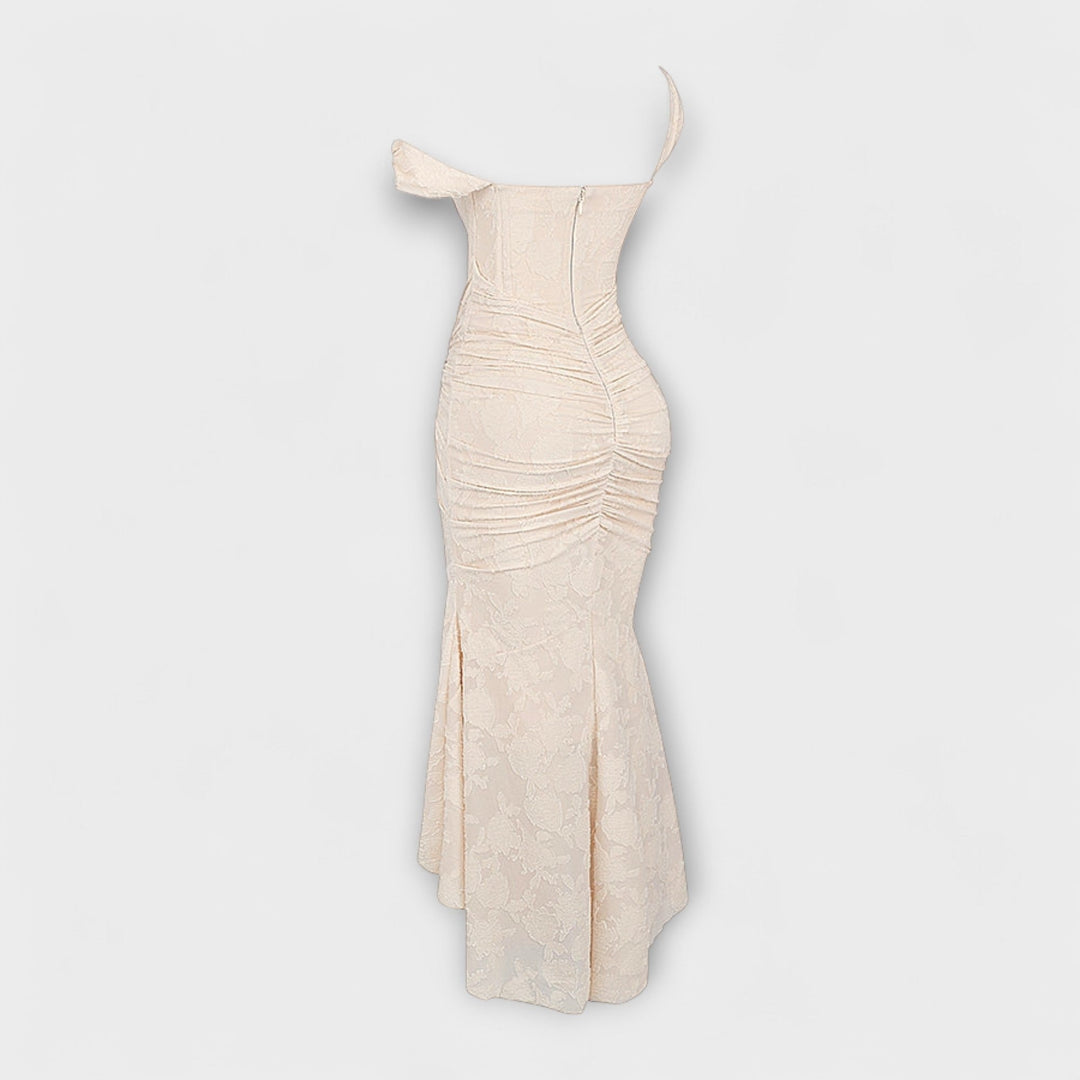 Robe femme romantique longue, corset bustier, idéale pour cocktail.