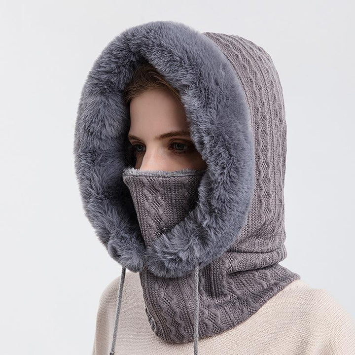 Scoodie femme tendance, 3-en-1. Bonnet, capuche et écharpe pour rester au chaud avec style tout l'hiver.