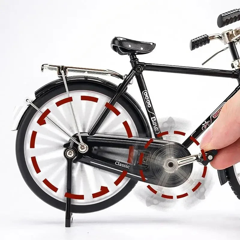 Décorez votre espace avec ce vélo miniature en métal et plastique. Kit de modélisme, cadeau idéal pour cyclistes.