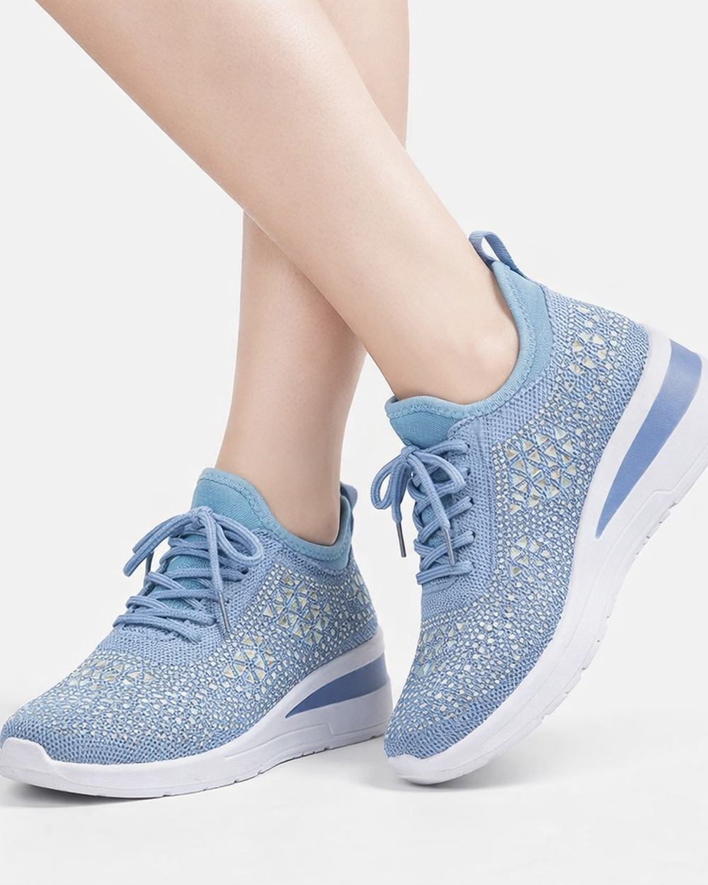 Chaussures Elva décontractées femmes: légères, respirantes, avec strass, pour un usage quotidien.