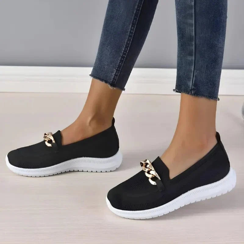 Chaussures décontractées orthopédiques pour femmes, parfaites pour le quotidien, alliant style, confort et santé des pieds.