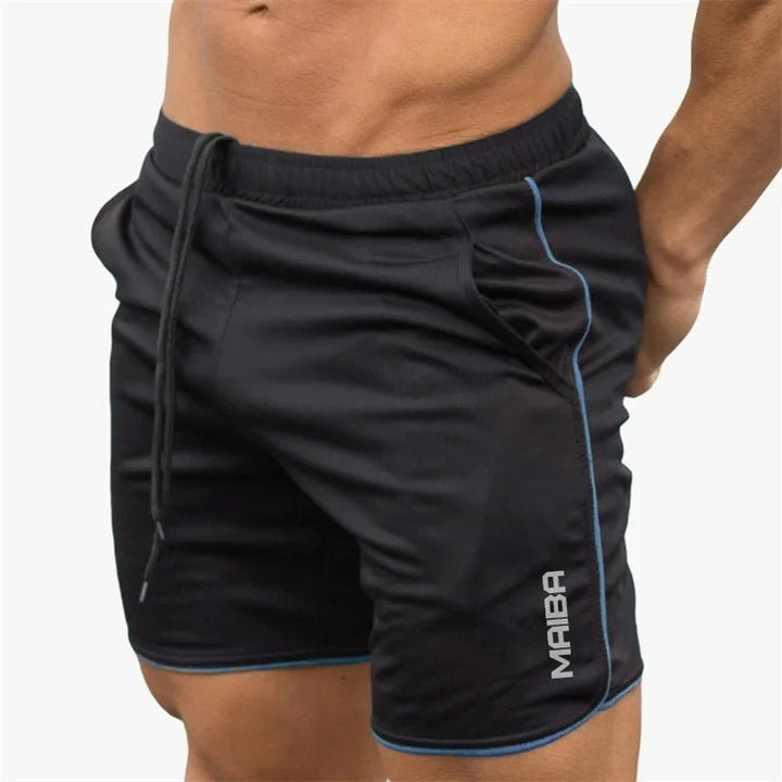 Short de bain homme, coupe moderne et ajustée, idéal pour la natation, la plage et toutes les activités estivales.