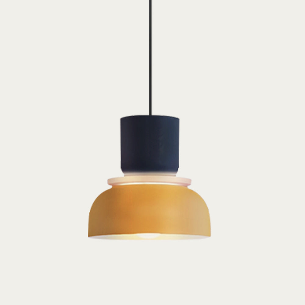 Suspension macaron, bloc de couleurs, éclairage design pour décoration intérieure moderne.