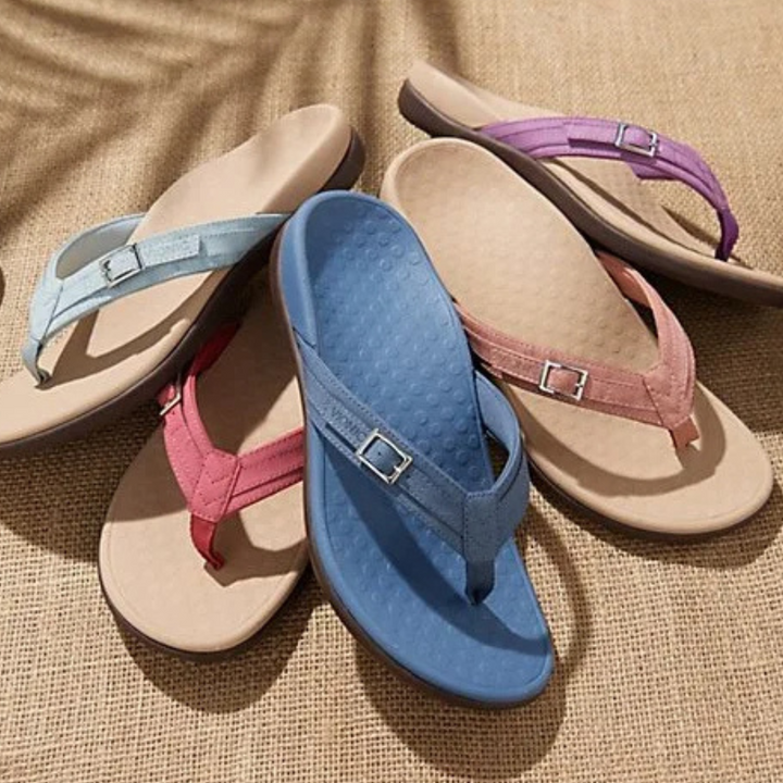 Tongs femmes légères, parfaites pour la plage et l'été, avec un excellent soutien orthopédique.