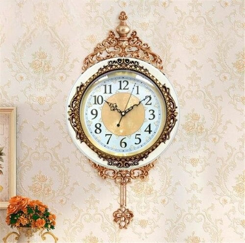 Horloge murale à quartz silencieuse, pendule de luxe pour une touche élégante à votre maison.
