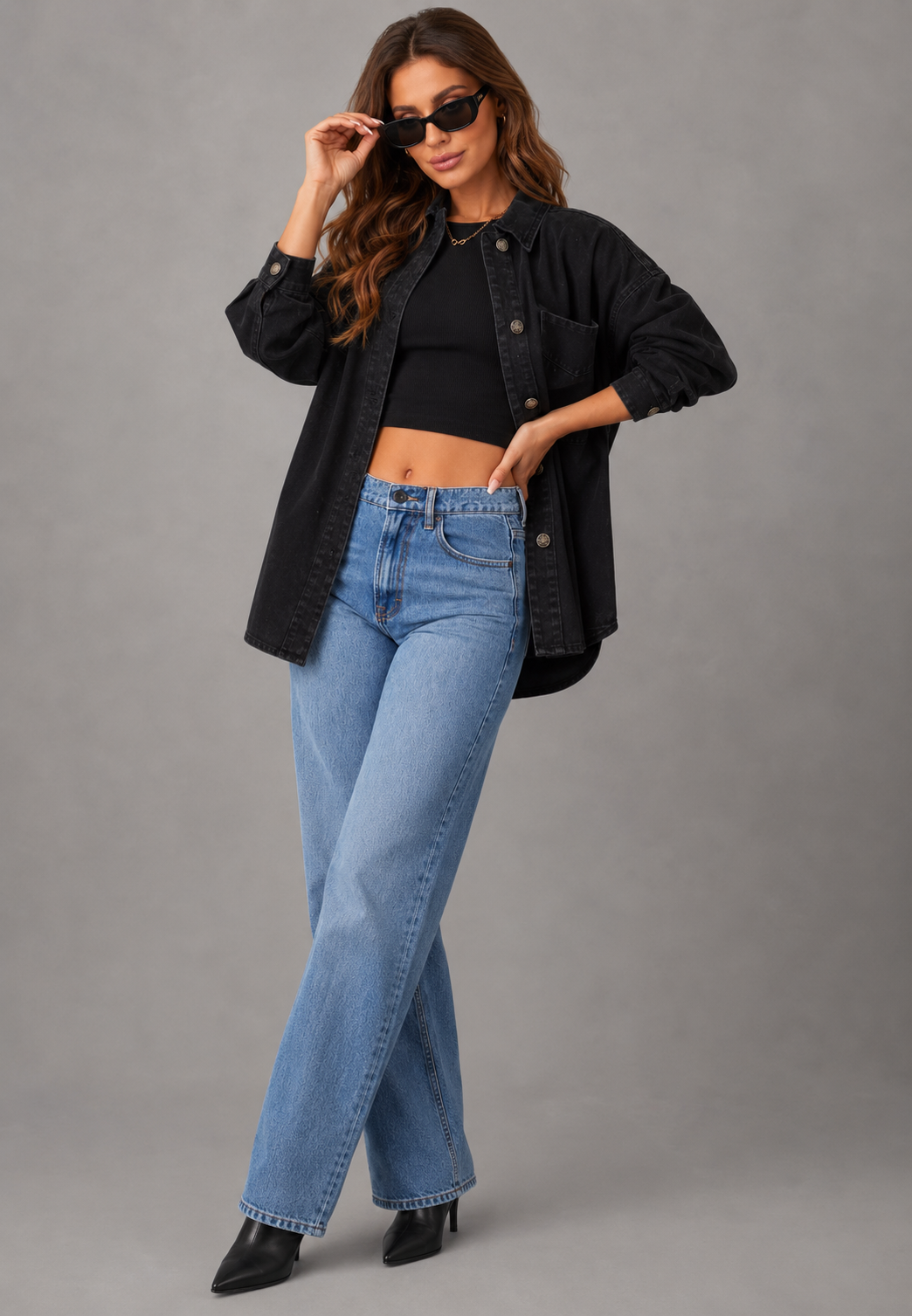 Surchemise femme oversize chic et confortable, parfaite pour les saisons automne et printemps.