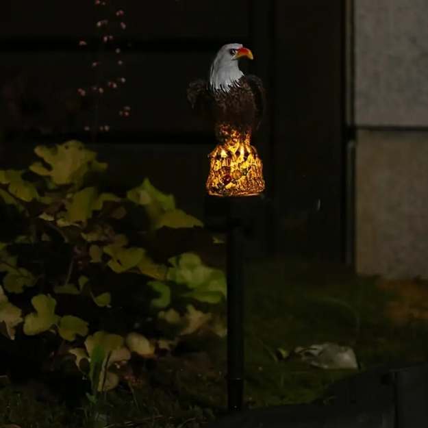 Lumière solaire décorative jardin, design oiseau, LED, pour éclairage extérieur autonome et esthétique.