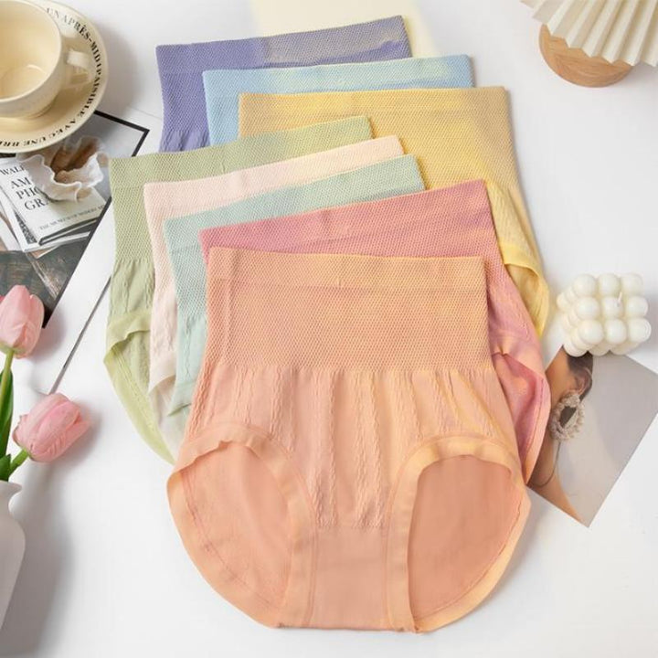 Culotte gainante femme CurveComfort taille haute, effet ventre plat et silhouette affinée, confort invisible.