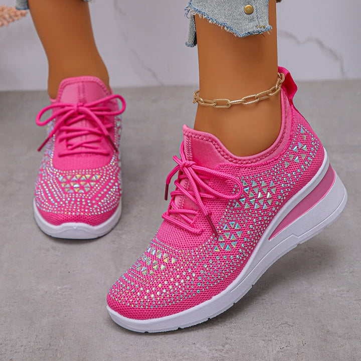 Baskets femme orthopédiques légères, ornées de strass, pour marcher avec style et confort au quotidien.