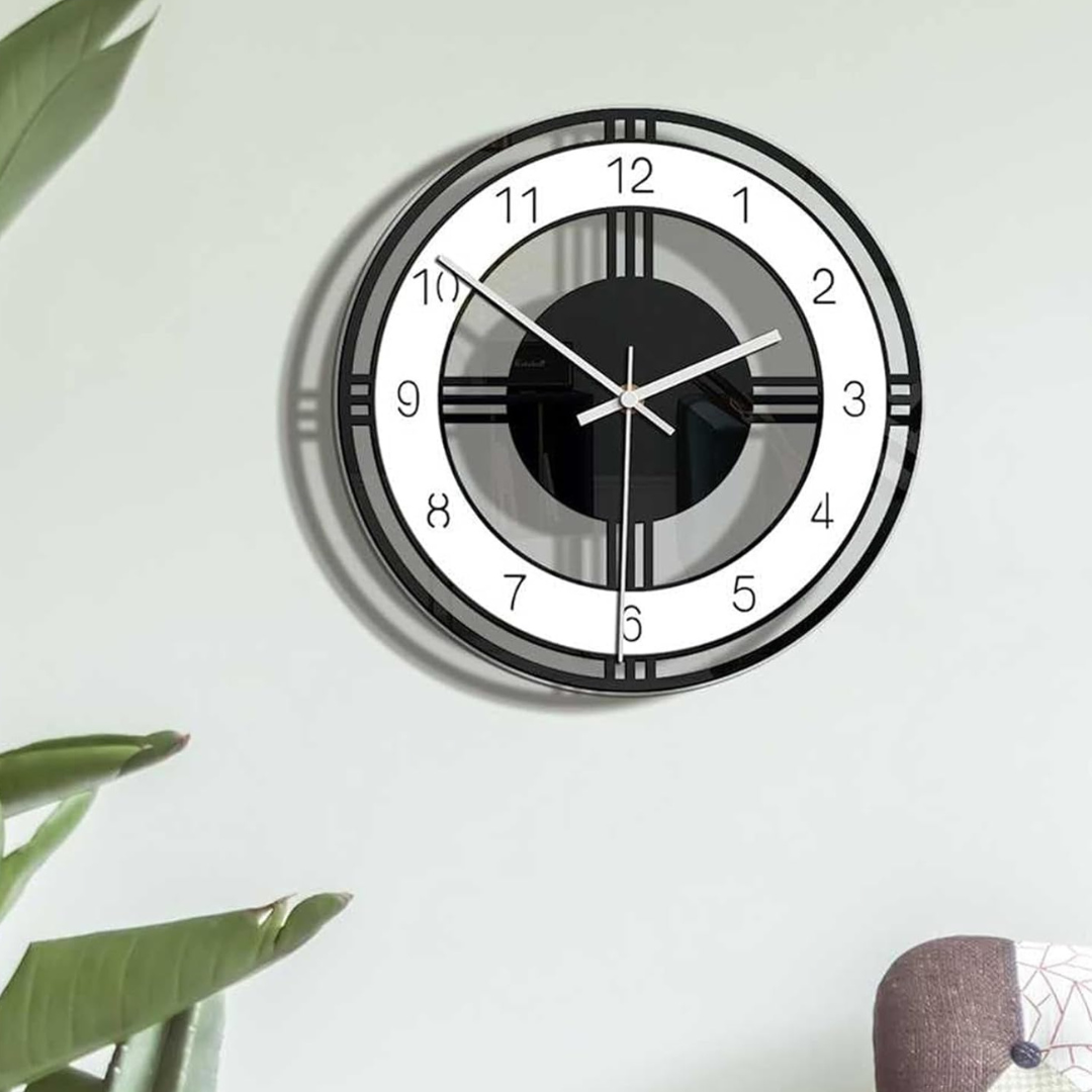 Horloge murale silencieuse pour salon, design moderne et épuré, accessoire décoratif chic.